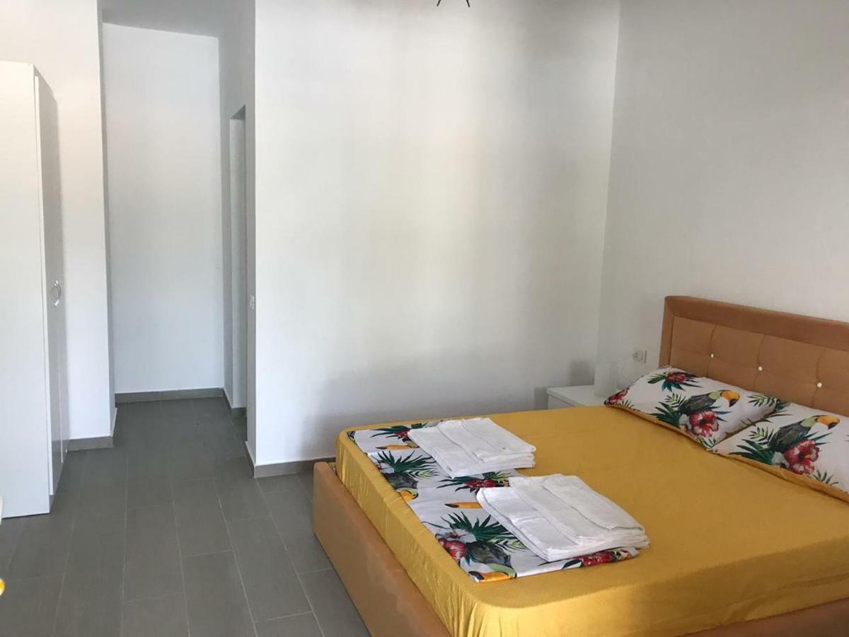 Bregu D.Etit. Bed & Breakfast Vlore Exterior photo
